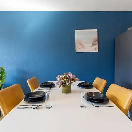 Appartement Maurice With Balcony By Interhome
