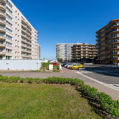 Maurice With Balcony By Interhome Lejlighed De Panne